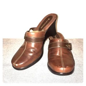 Naturalizer Leather Women’s Clogs/Mules